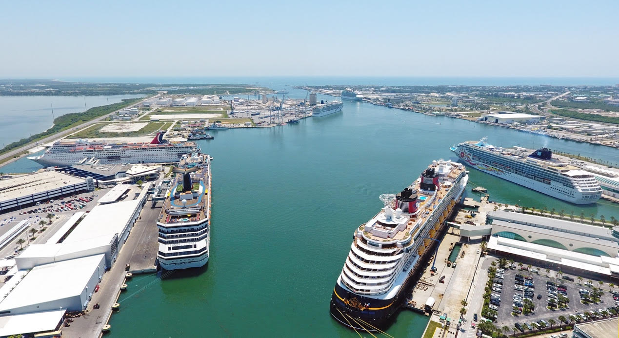 cruise out of port canaveral december 2022
