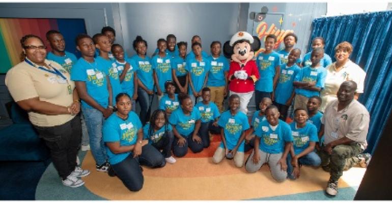 CRUISE_Bahamas_students_on_Disney_Wish.jpg