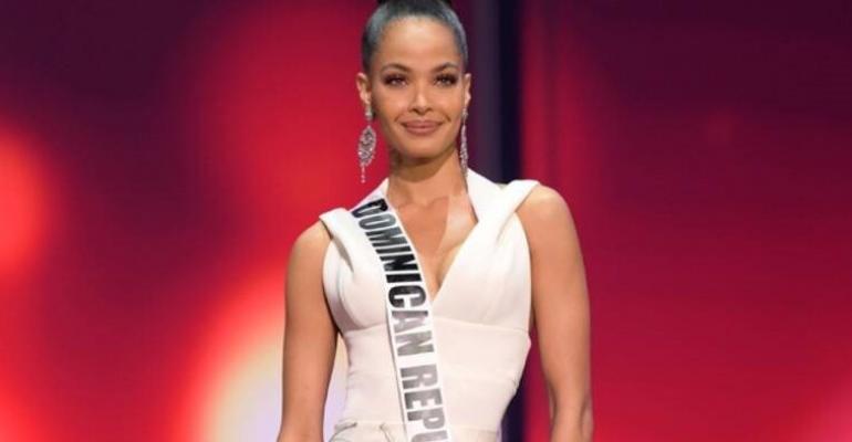 CRUISE_Kimberly_Jimenez_Miss_Dominican_Republic.jpg