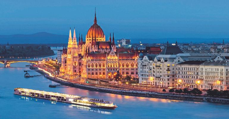 cruise_scenic_opal_Budapest.jpg